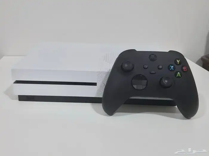 اكس بوكس ون اس (  Xbox One S ) 1