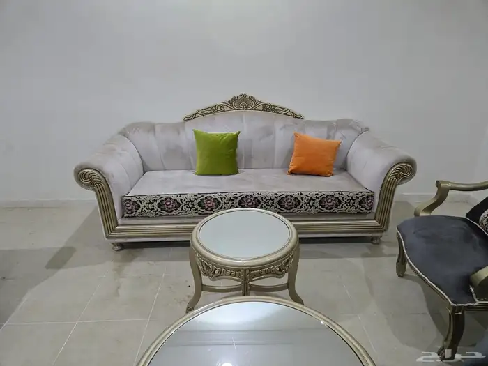 كنب للبيع قطع 14 شخص نظيف المطلوب 1000 ريال 3