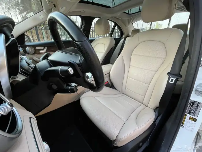 مرسيدس C300 ( بحالة الوكالة 2015 ) 61