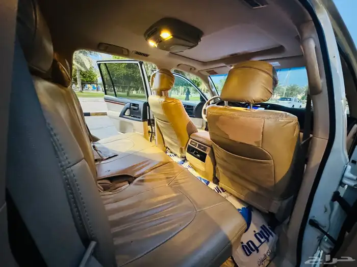 2015 Toyota Land Cruiser GXR V8 6