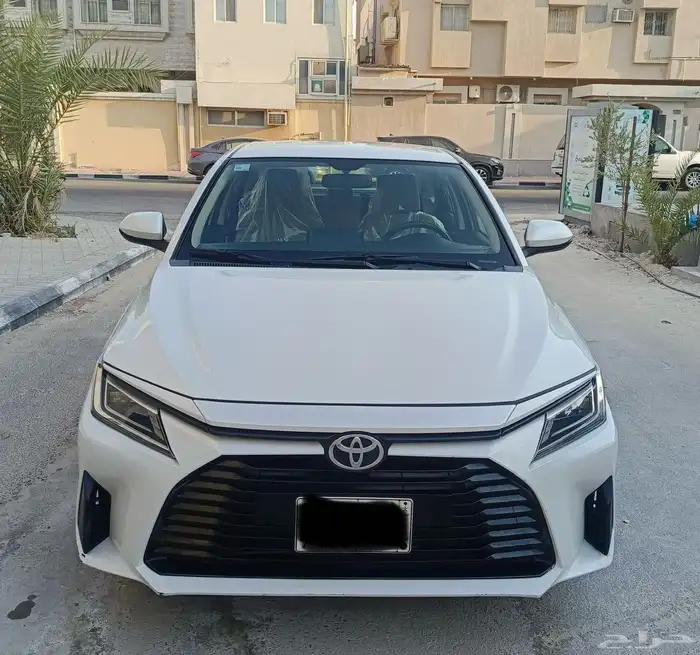 تويوتا يارس 2023 13