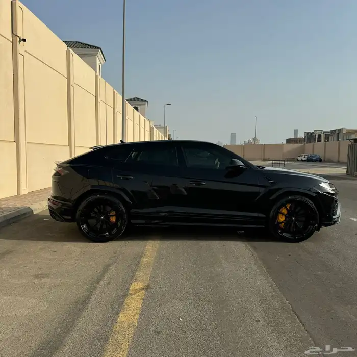 لامبورغيني اوروس 2021 5