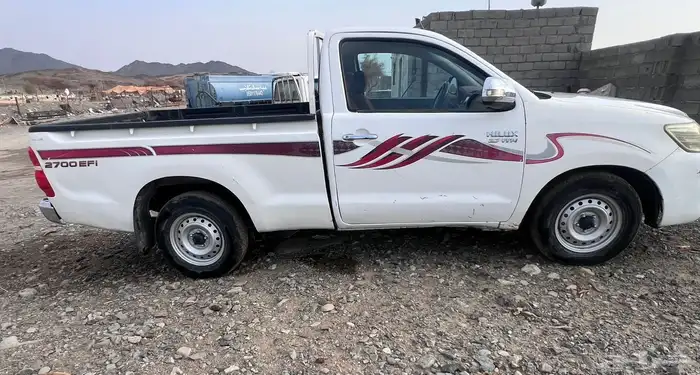 هايلوكس للبيع 2