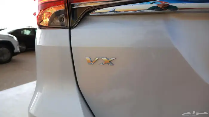 فورتشنر VX1 2025 8
