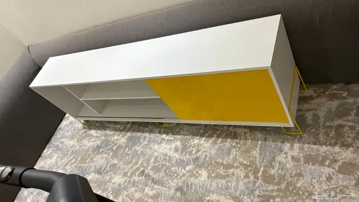 جهاز سير . كواية بخار . طاولة تلفاز 1