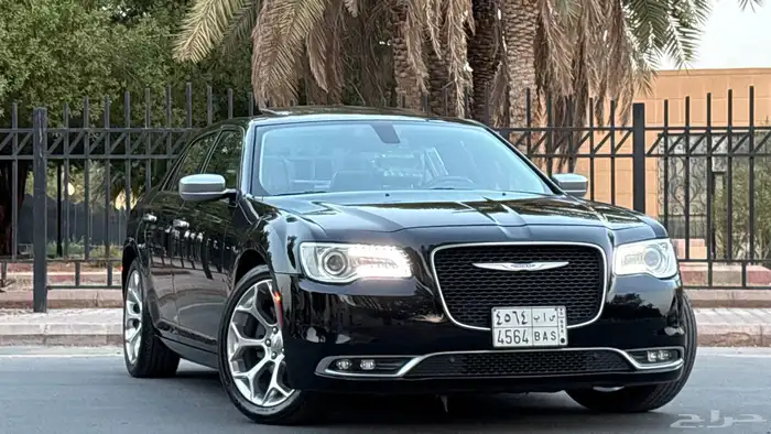 كرايسلر C300 2020 ( لكجوري   ممشى قليل ) 8