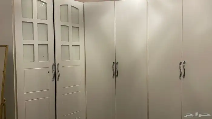 دولاب ملابس ابيض مع ارفف كبير 3