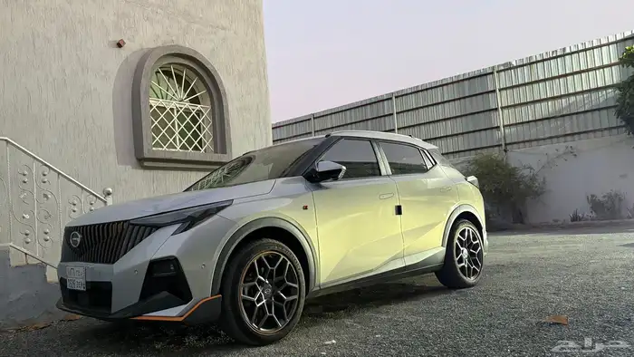 للبيع سيارة GAS GS3 0