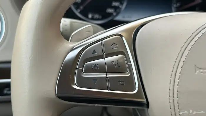 للبيع مرسيدس مخزن عداد 87 21
