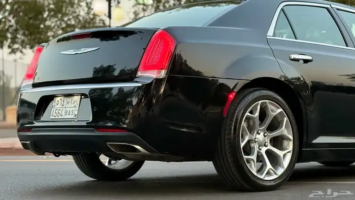 كرايسلر C300 2020 ( لكجوري   ممشى قليل ) 13