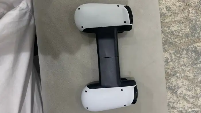 جهاز من شركة ابل 3