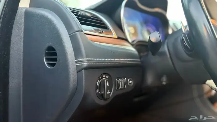 كرايسلر C300 2020 ( لكجوري   ممشى قليل ) 18