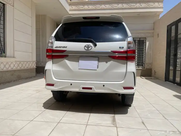 للبيع افانزا وكاله 2020ماشيه 100الف 8