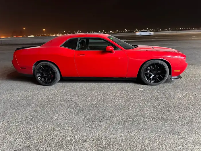 دوج تشالنجر 2010 SRT 8