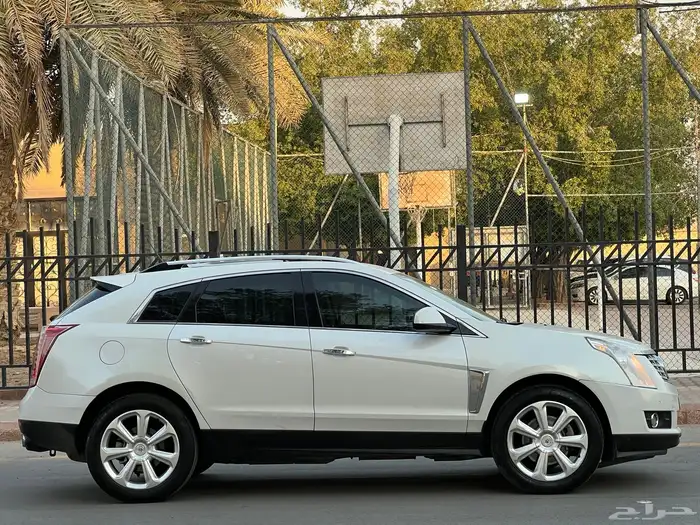 كاديلاك 2013 XT4 فل 8