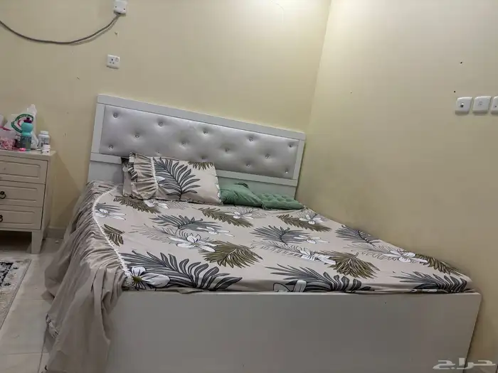 غرفه نوم كبيره وغرفة اطفال و 2مكيف 1