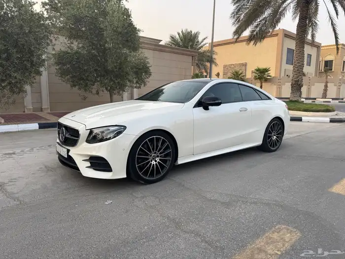 للبيع مرسيدس E300 Coupe2020 12