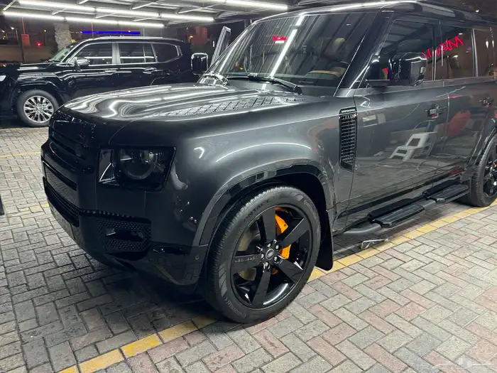 Defender للبيع 16