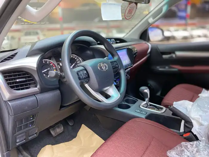 هايلكس بنزين دبل S-GLX 2025 19