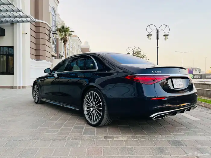 مرسيدس S580 2022 قمة النظافة بحالة الوكالة 2