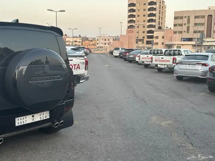 Defender للبيع 3