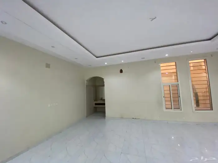 فلا للايجار 10