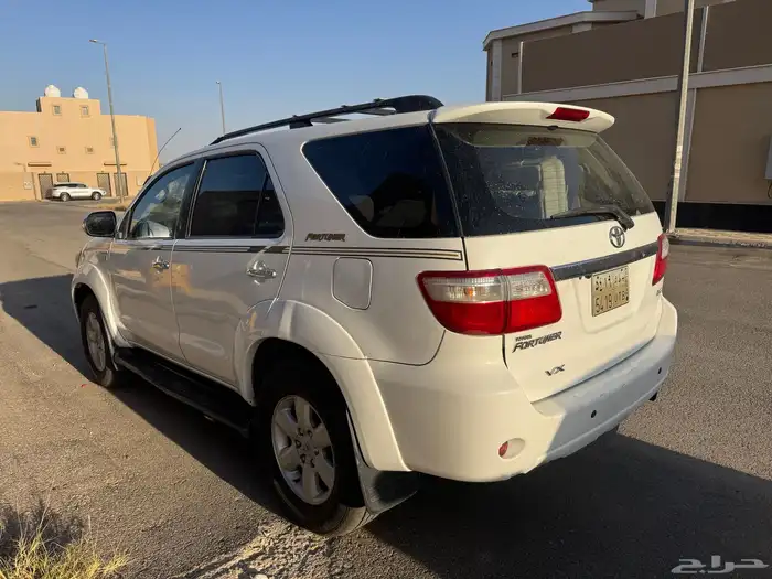 فورنتشر 2009   6 سلندر 1