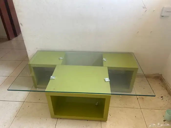 طاولة تلفزيون 1
