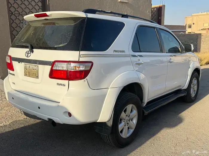 فورنتشر 2009   6 سلندر 2