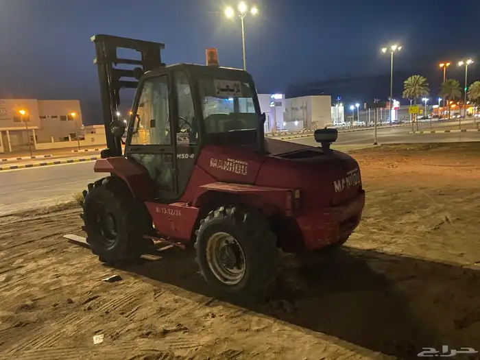 رافعه فوركرفت 5 طن دفع رباعي دبل البيع مستعجل 0