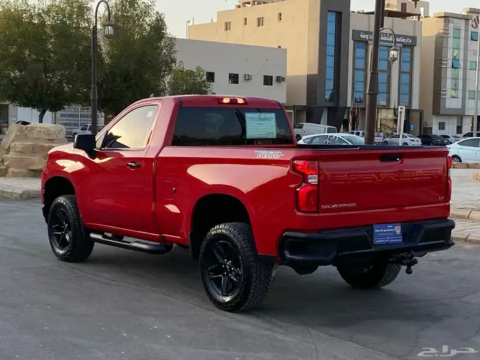 سلفرادو 2021. Z71 بحالة الوكالة 7
