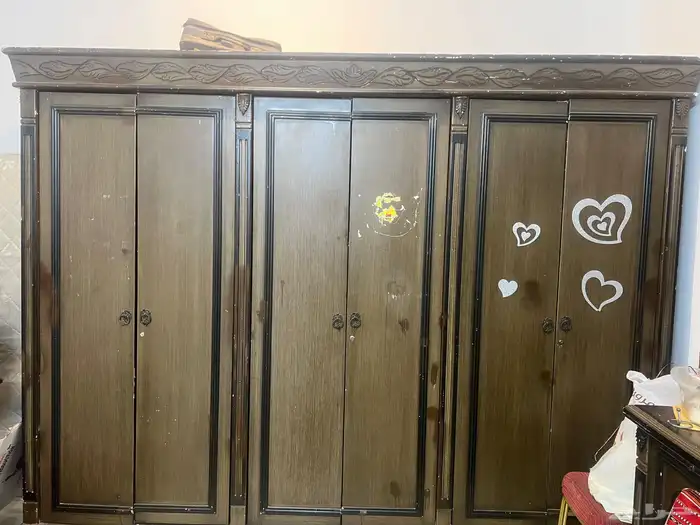 اثاث منزلي للبيع 0
