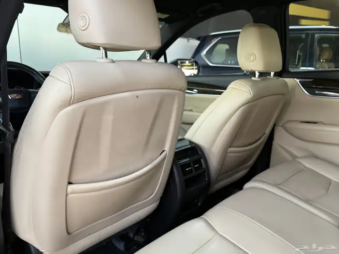 كاديلاك XT5 2019 (( بحالة ممتازة )) 17