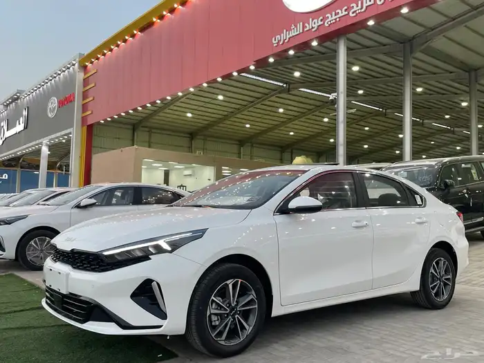 كيا سيراتو2024 K3فل كامل فتحه سقف وارد الصين (بنزين)1.6L 1