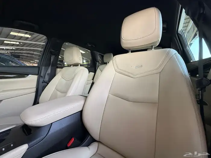 كاديلاك XT5 2019 (( بحالة ممتازة )) 13