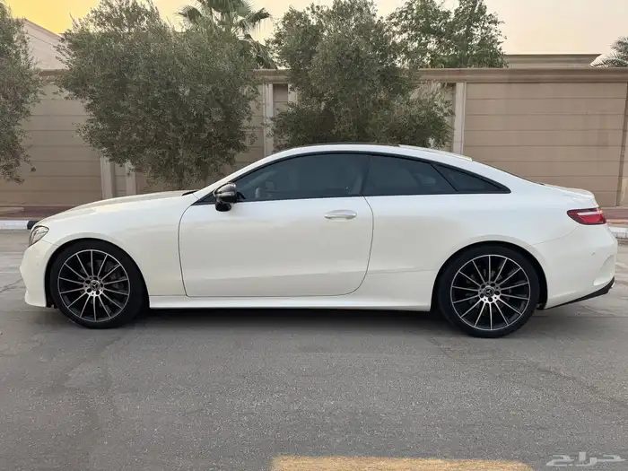 للبيع مرسيدس E300 Coupe2020 11