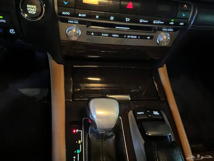 لكزس LS460 لارج وارد عبداللطيف موديل 2013 22