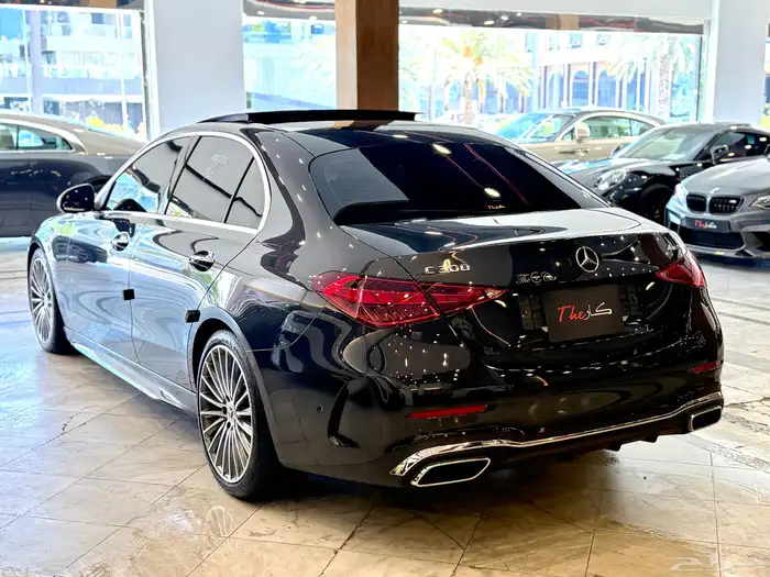 مرسيدس C300 2023 3