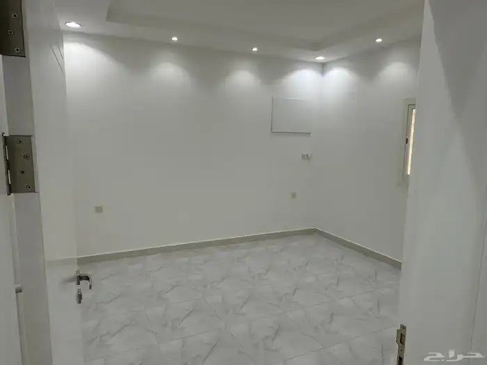 شقق جديدة للإيجار باالاطاولة 10