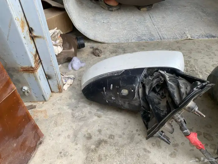 مرايات تويوتا فيلوز 2