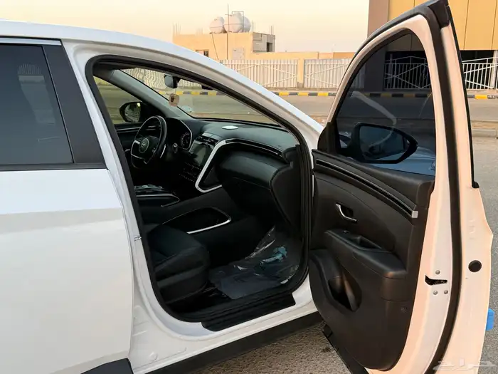 ( تم البيع ) توسان 2021 ديزل 2.0 14