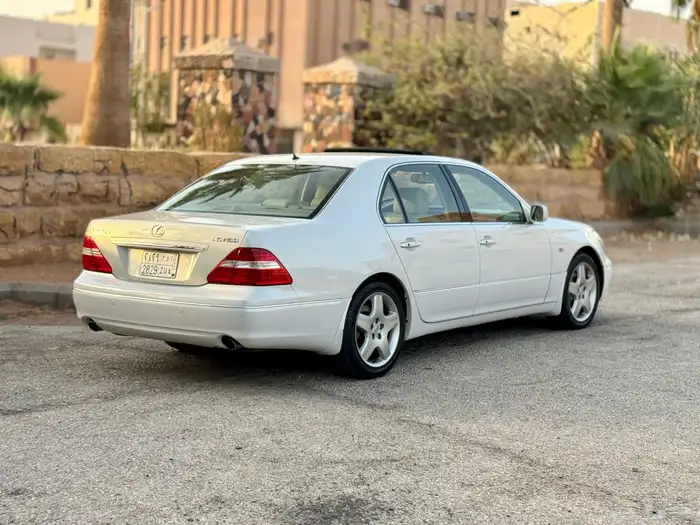 للبيع لكزس ((LS430)) 2006 ((نظيفة)) امريكية 8