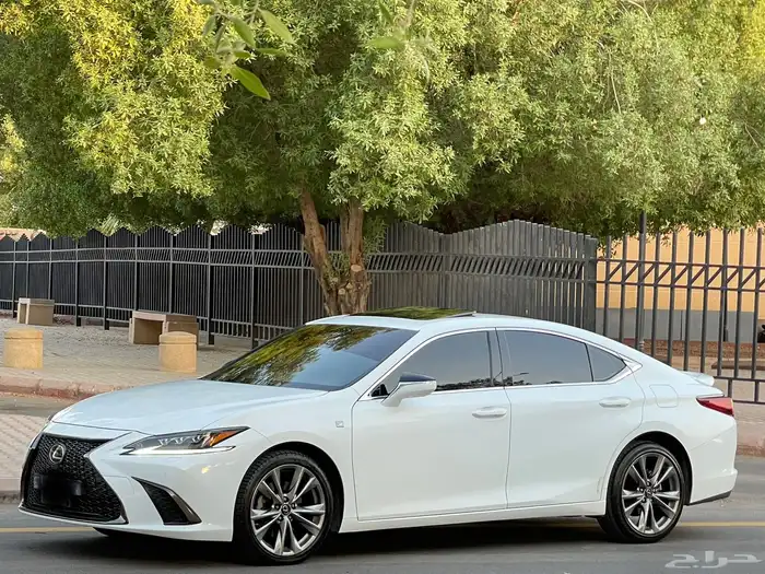 لكزس ES350 2020 اف سبورت 6