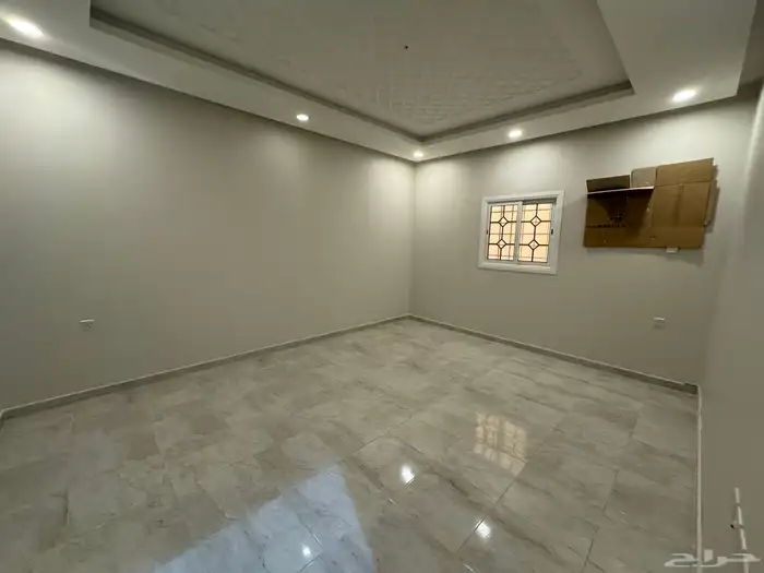 شقة للايجار السنوي 3 غرف حي السنابل عرسان 0