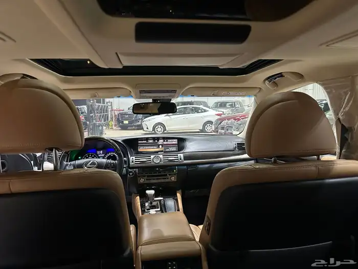 لكزس LS600 موديل 2015 فل كامل هايبرد 22