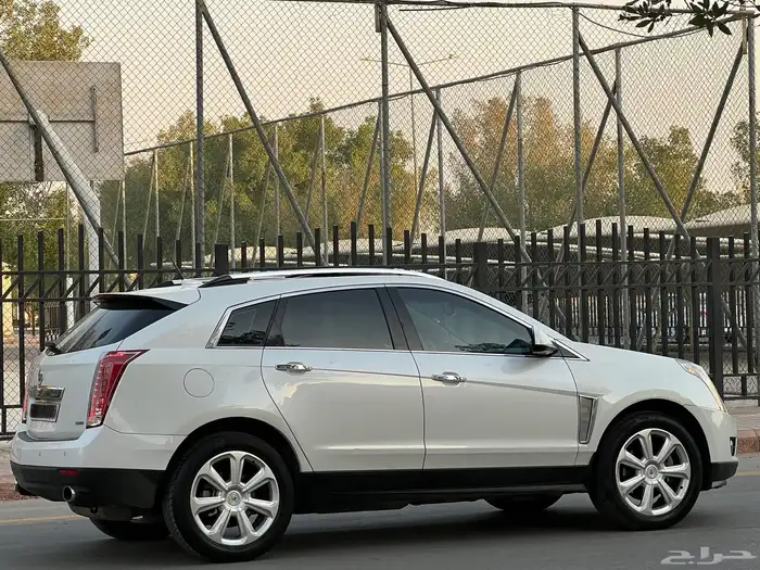 كاديلاك 2013 XT4 فل 6