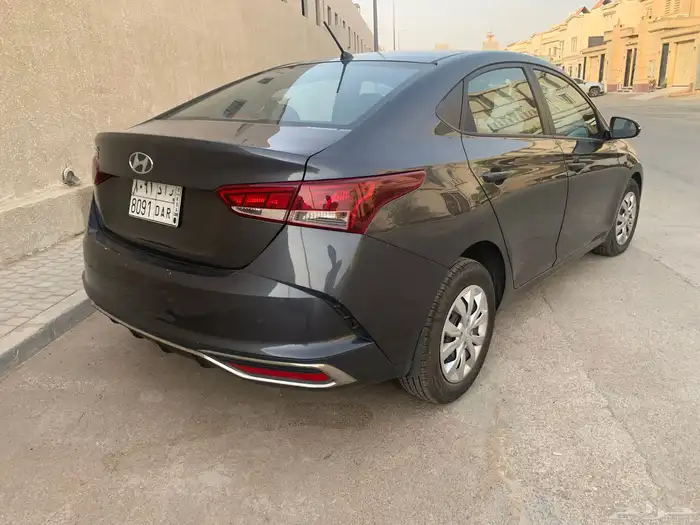 للبيع مجموعه سيارات 1