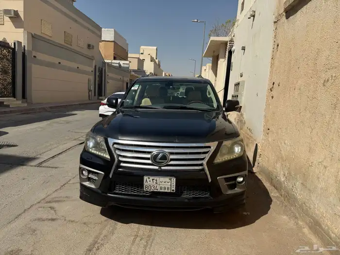 لكزس 2012 5