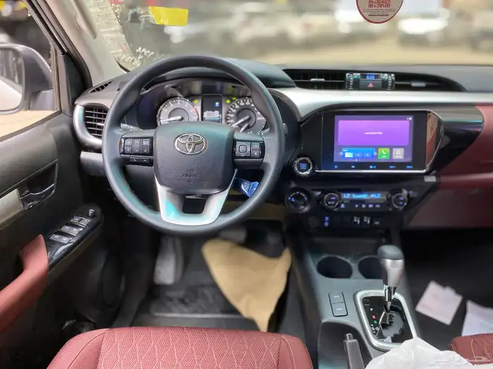 هايلكس SGLX 2025 دبل بنزين 30