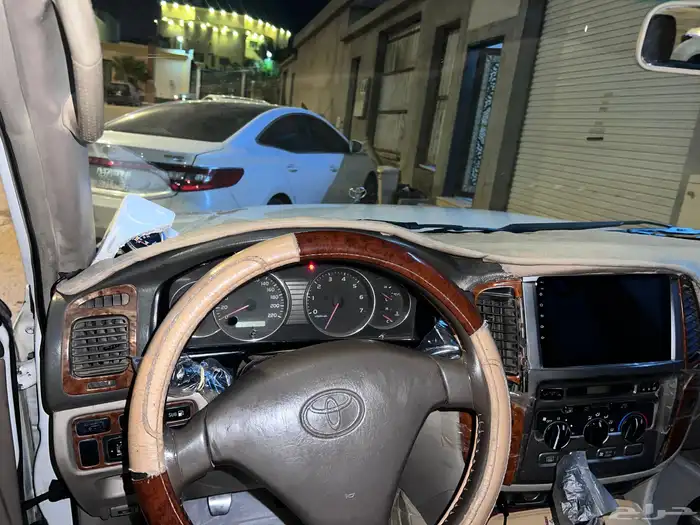 جيب لاندكروزر ديزل 2003 GXR 3